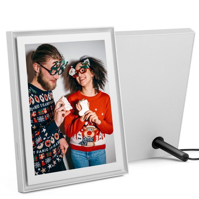 Aeezo Dream Plus digital photo frame - is a digital photo frame worth it?