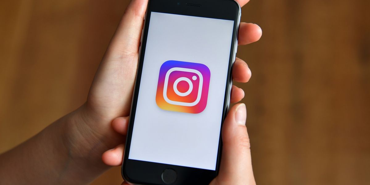 How to get a blue check on Instagram phone with app