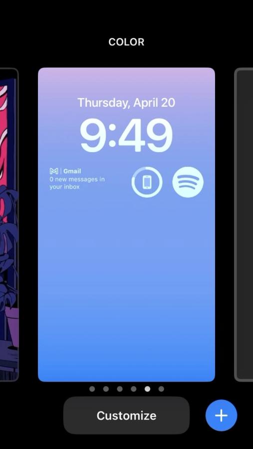 A screenshot of the iPhone lock screen chosen to switch to. 
