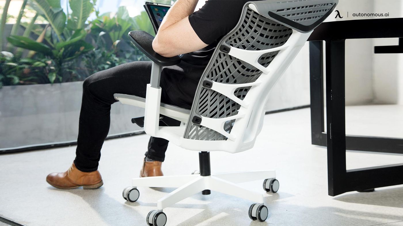 How To Fix An Office Chair: Easy Solutions To The Most Common Issues