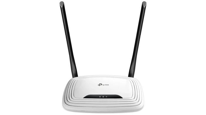 Best small Wi-Fi router - TP-Link TL-WR841N 300 product image of a small white router with two long black antennae.