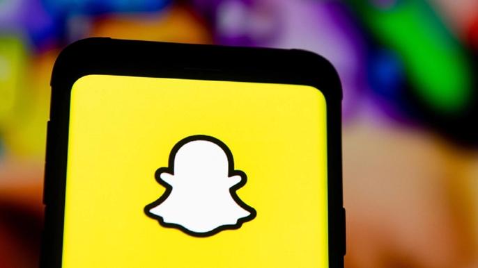 How to deleted Snapchat messages the other person has saved app on phone