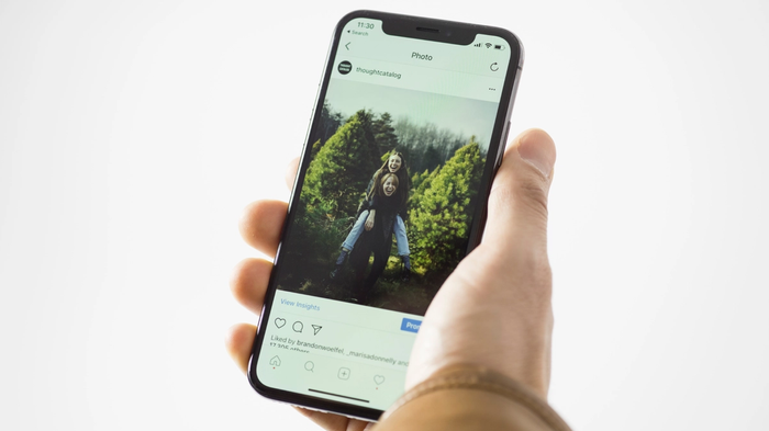 Does Instagram show who viewed your profile?