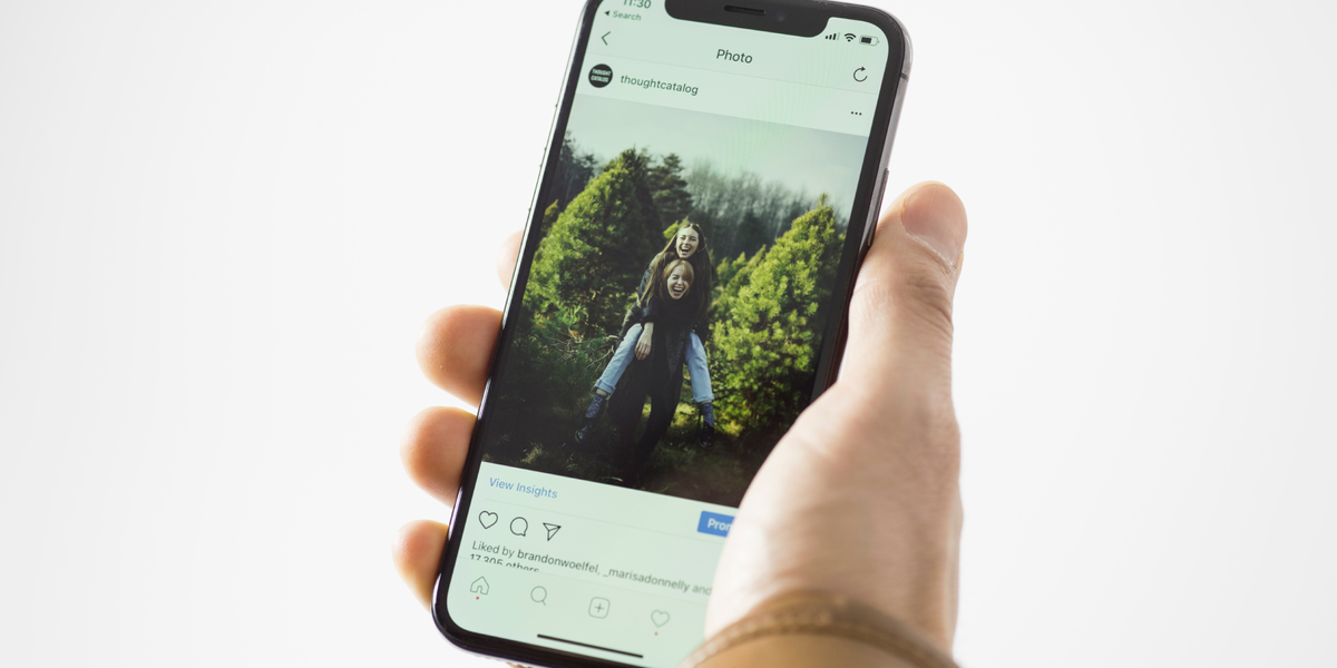 Does Instagram show who viewed your profile?