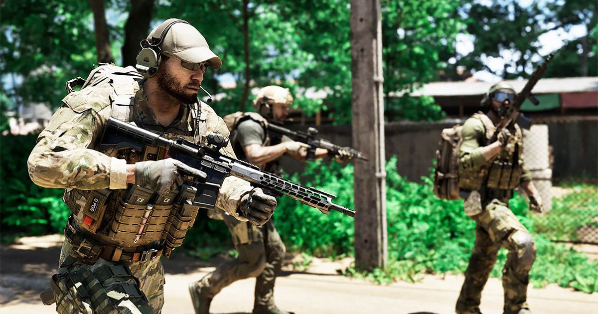 Gray Zone Warfare players holding rifles with foliage in background