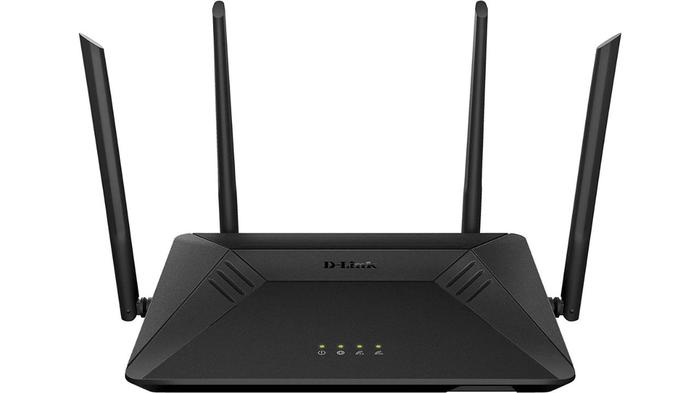 Best gaming router - D-Link DIR-867 AC1750 product image of a black router with four antennae.