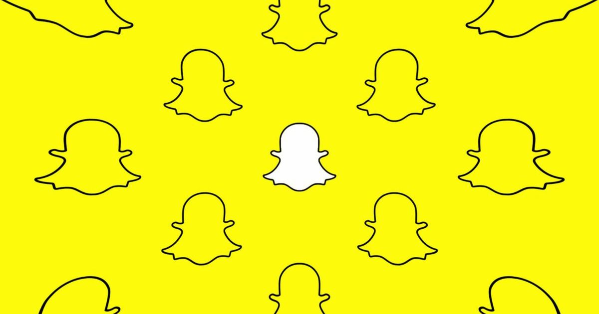An image of the yellow logo of Snapchat - Yellow Circle around Snapchat Story meaning