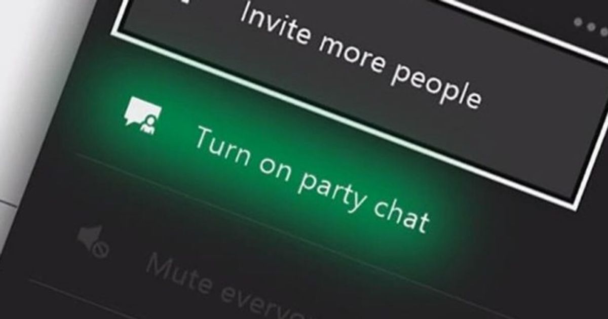 Xbox party chat not working - turn on party chat button