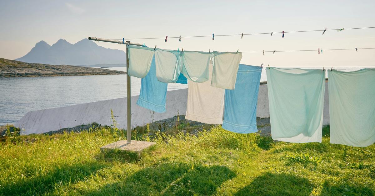 How To Dry Clothes Fast