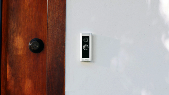 Ring doorbell won't connect to Wifi doorbell next to brown door