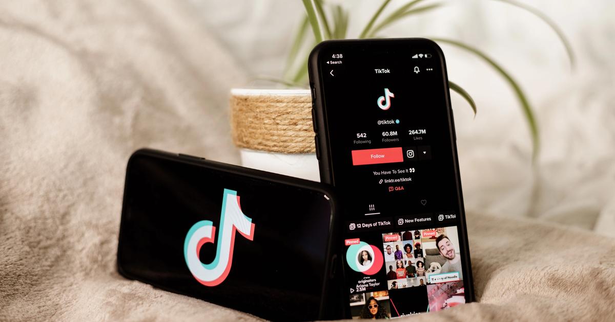 Does TikTok have read receipts? (2023)