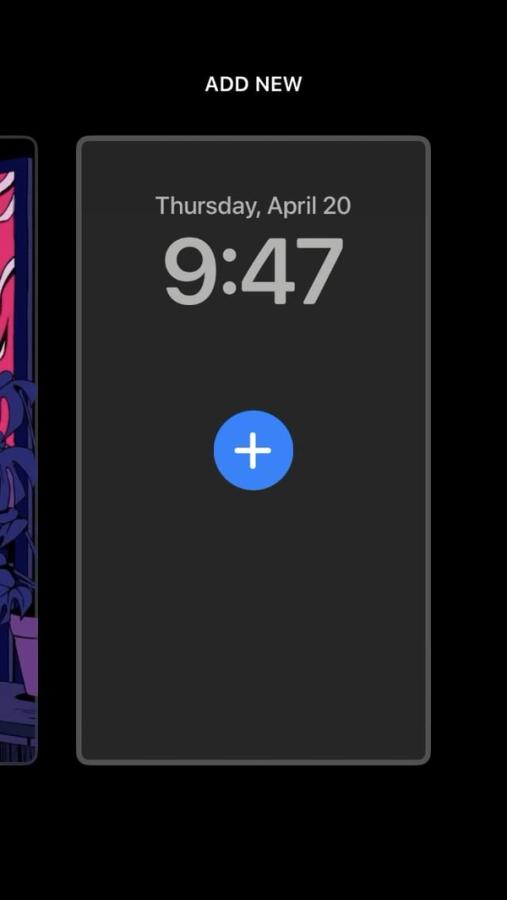 A screenshot of the iPhone lockscreen in editing mode.