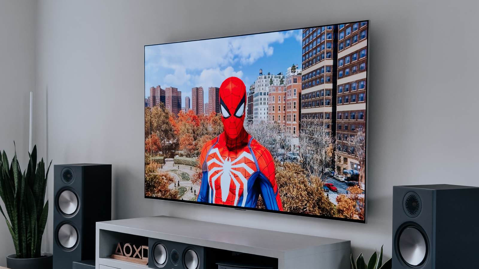 Spiderman on the LG G3 OLED TV