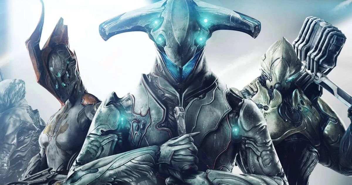 Three Tenno looking at the camera in a landscape shot of the sci-fi background 
